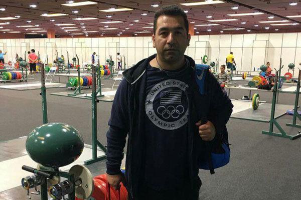 مسوولان از نام های عظیم می ترسند، فلاحتی نژاد رفت و راحت شد